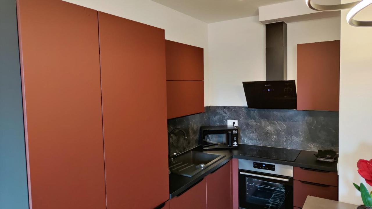 Apartment Ozare Slovenj Gradec Exterior photo